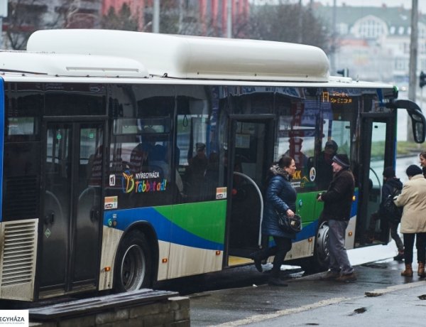 Így közlekednek az autóbuszok az ünnepi időszakban Nyíregyházán