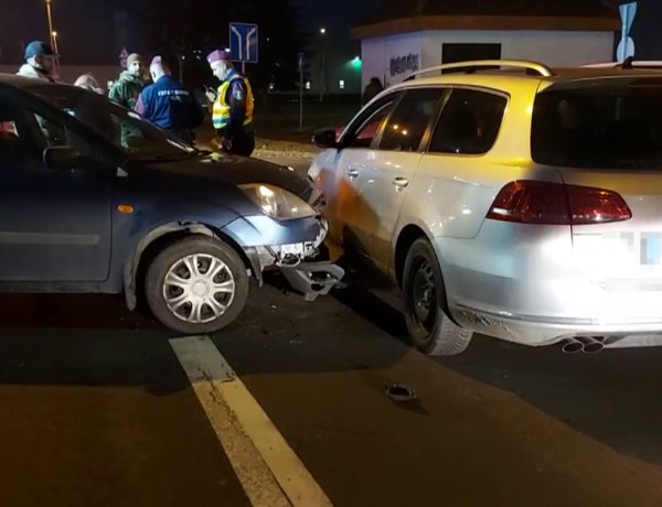 Baleset történt a Törzs utcán