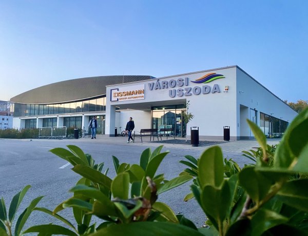 Zavartalanul folytatódik a sportszakmai munka az Eissmann Városi Sportuszodában