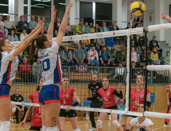 Bár kikaptak a röplabdások, de újra van csapatunk! 