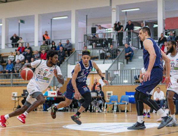 Győzelem - Legyőzték a Kecskemétet a kosarasok