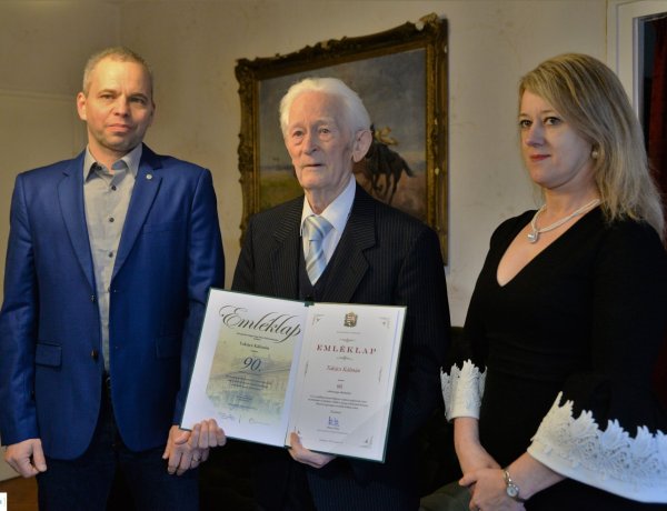 90. születésnapja alkalmából köszöntötték Takács Kálmánt, városunk szépkorú polgárát