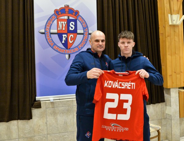 Rajt előtt a Szpari - Szurkolói ankétot tartott a klub