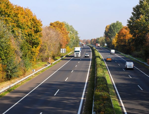 Több mint 3 millió éves matrica jár le január 31-én