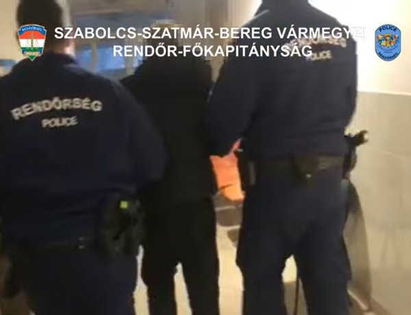 Három elfogatóparancs után kattant a bilincs