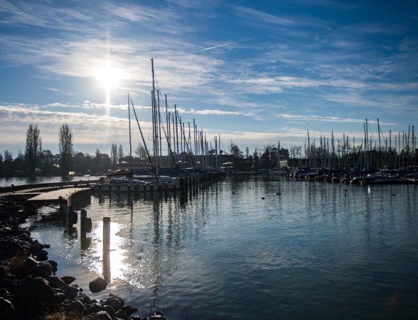 Többórás napsütéssel indul a hét