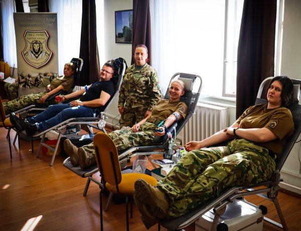 Vért adtak a katonák Nyírteleken