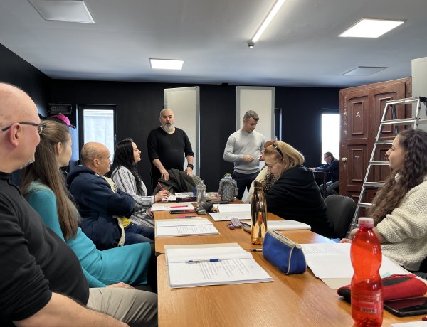 Elkezdődött a MICIMACKÓ a Pagony utca 100-ban próbafolyamata