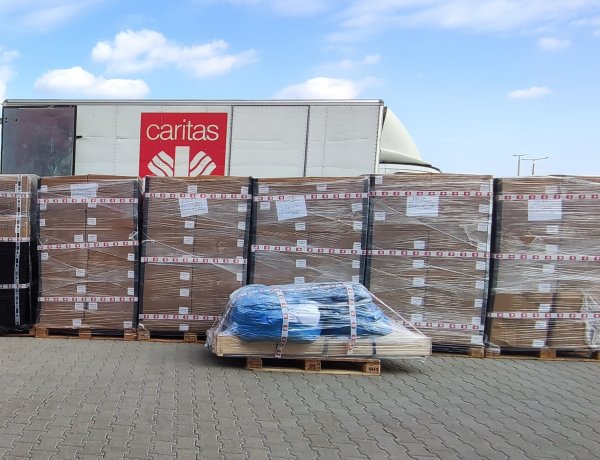 Megkezdi a hosszútávú segítségnyújtást a Katolikus Karitász a földrengés áldozataiért