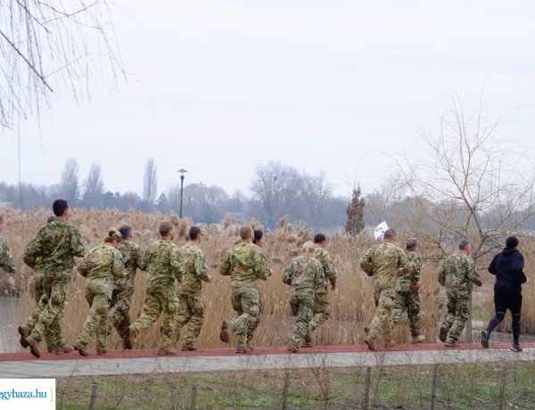 CISM – 136 ország katonáival együtt futottak Nyíregyházán is