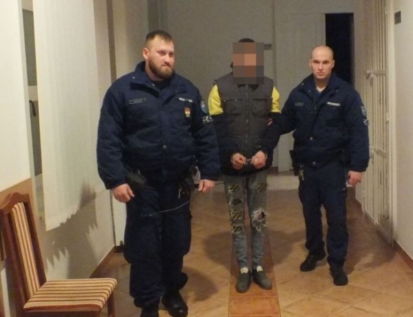 Nem tudta félrevezetni a rendőröket, bilincsben végezte