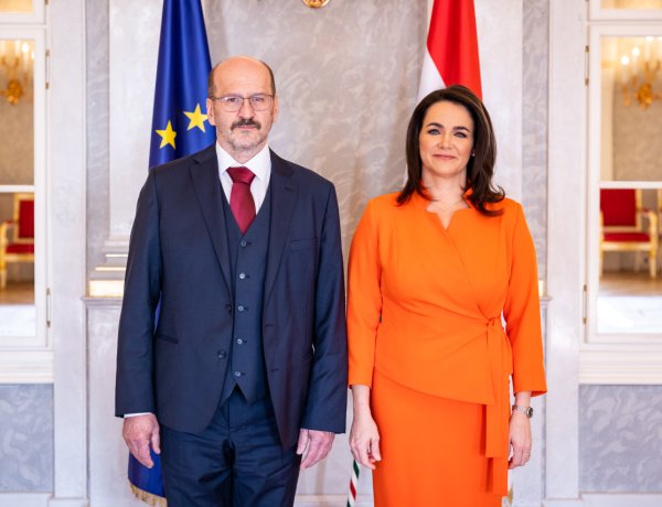 Átvette rektori kinevezését Dr. Szabó György 