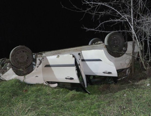 Négyen sérültek meg Nagykálló és Nyíregyháza között egy balesetben