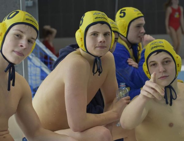 Sikerekkel folytatódott a vízilabda bajnokság