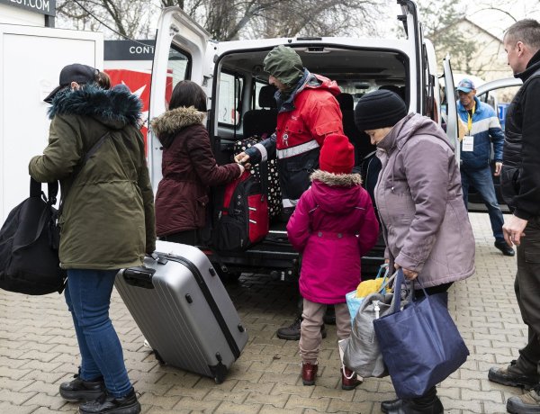 ORFK: Csaknem tízezren érkeztek Ukrajnából szombaton