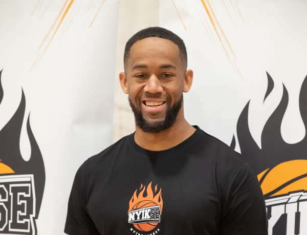 Amerikai játékost igazolt a NYÍKSE Szegfű Bútor