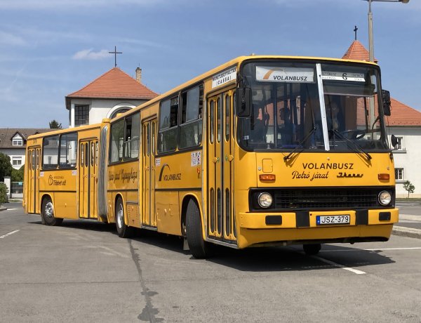 Tavasszal több városi rendezvény idején is közlekedik majd Nyíregyháza Retro járata!