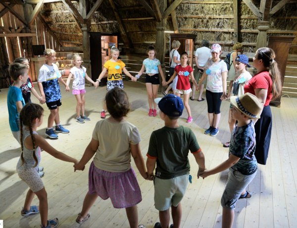 Áprilistól indul a jelentkezés az önkormányzat nyári napközis táboraiba 