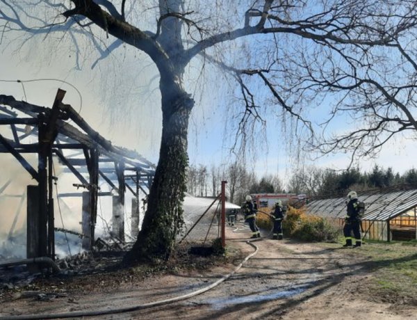 Raktárépület égett Nyíregyházán