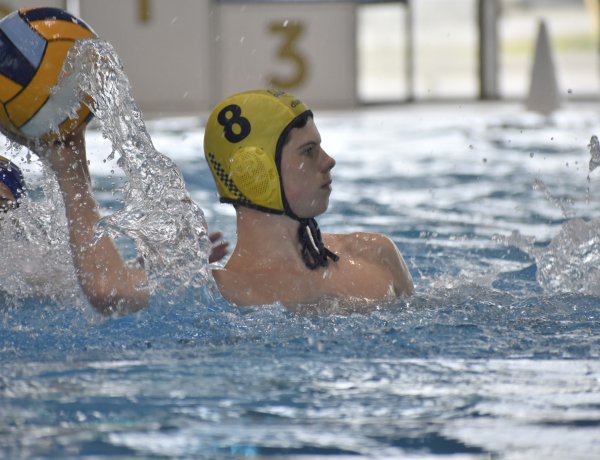 Nagyüzem a vízilabdásoknál 