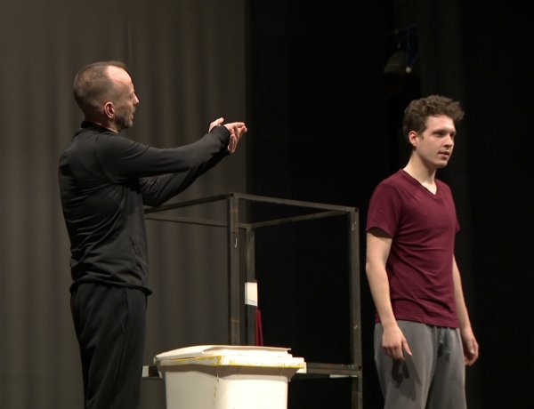 Kapj el, ha tudsz – Ősbemutatóra készülnek a Móricz Zsigmond Színházban