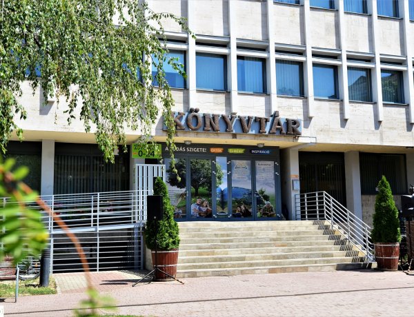 Könyvtárnyitás – Március 27-én kézműves programmal várják az olvasókat