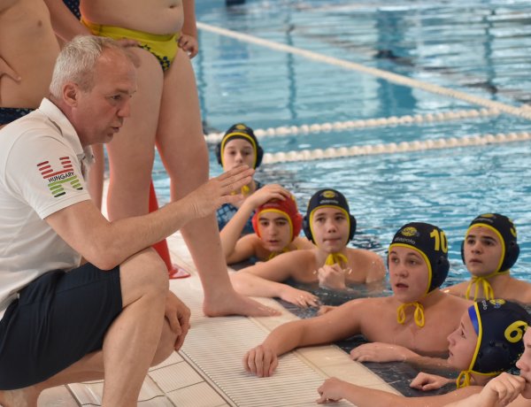 4 korosztálynak 7 meccs a vízilabda bajnokságban