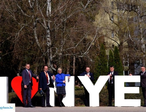 Állásbörze – 36 kiállító kínált több száz álláslehetőséget