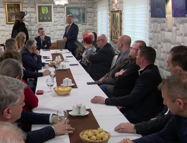 Többletforrásokat biztosított a kormányzat az önkormányzatok működéséhez – nyilatkozta dr. Dukai Miklós államtitkár Nyíregyházán