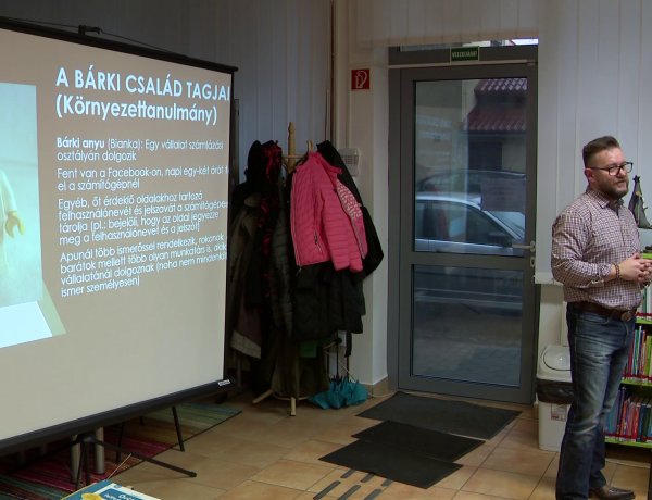 Internet Fiesta – John Cure volt a Vécsey Fiókkönyvtár vendége