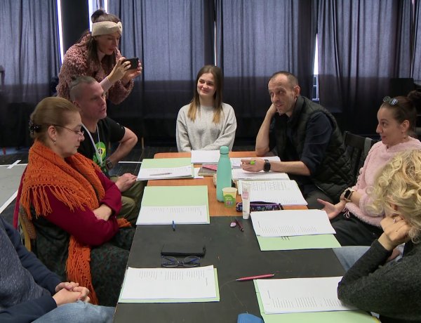 Kávéházi dallamok – Bemutató április 14-én, a Krúdy Kamarában