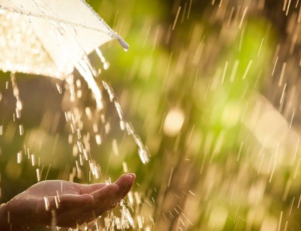 Ma több helyen alakul ki zápor, zivatar