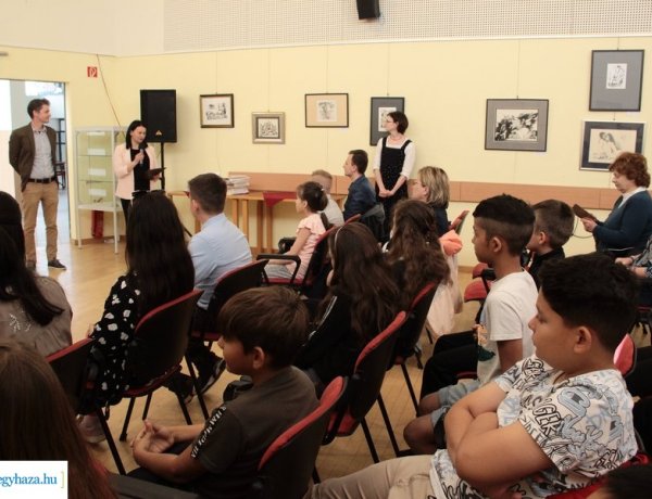 Megnyílt az 50. Gyermekkönyvhónap – Kiosztották a Petőfi-rajzpályázat díjait