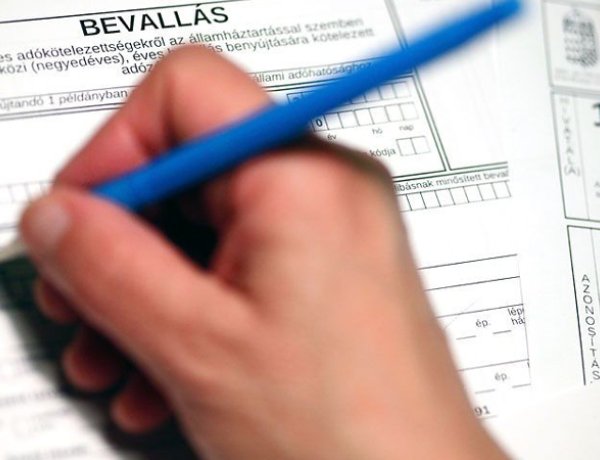 Egyre kevesebben hagyják az utolsó pillanatra az adóbevallás elkészítését
