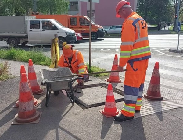 A Magyar Közút nyíregyházi mérnöksége munkavégzést folytat az Inczédy sor és a Szent István utca közötti szakaszon