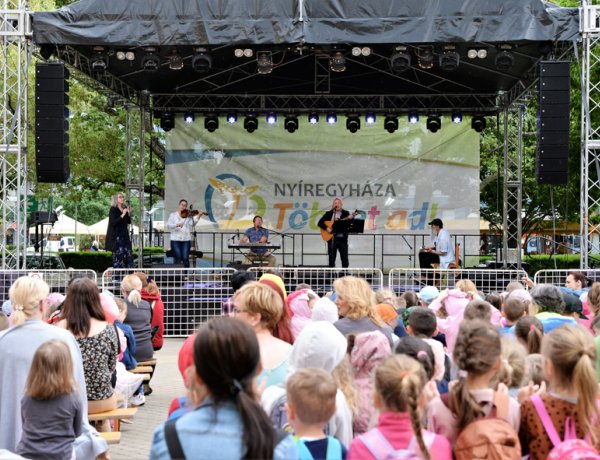 Sztárvendéges, tortás, méltó Városnapok az évfordulón – 3500 szeletes, egészséges finomság kóstolható szombaton a pezsgő programok mellett 