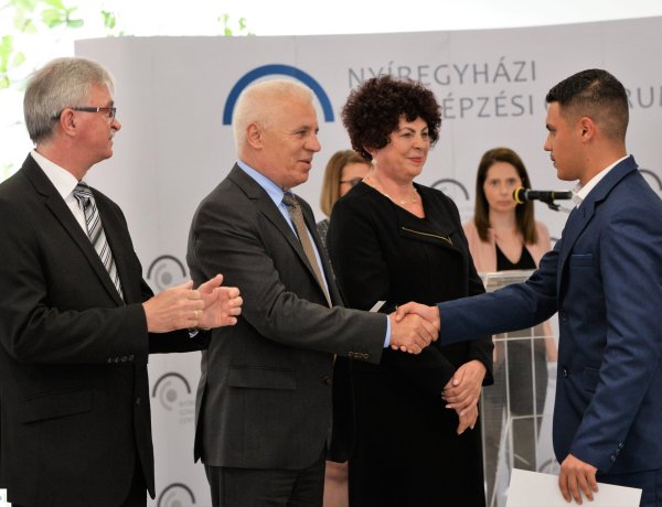 Szakképzési Centrum – Köszöntötték a Szakképzés Ifjú Tehetségeit