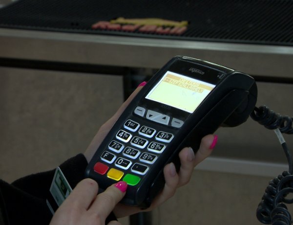 Fontos határidő – Május 31-e után 15 százalékos díj terheli a SZÉP-kártyán ragadt összegeket