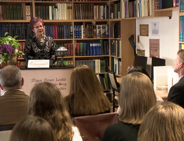 Várostörténeti pályázat – A Levéltárban értékelték a tanulók kreatív munkáit