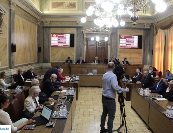 Közgyűlés: stabil az önkormányzat pénzügyi helyzete