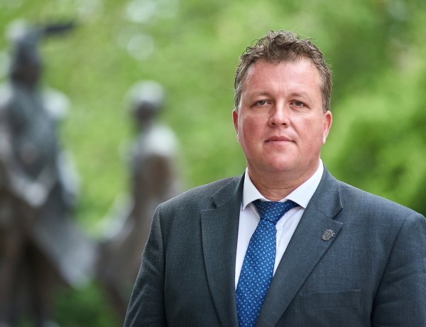 Képviselői sorozat: 1. választókerület: dr. Ulrich Attila - Bemutatkoznak a közgyűlés egyéni mandátumos tagjai 