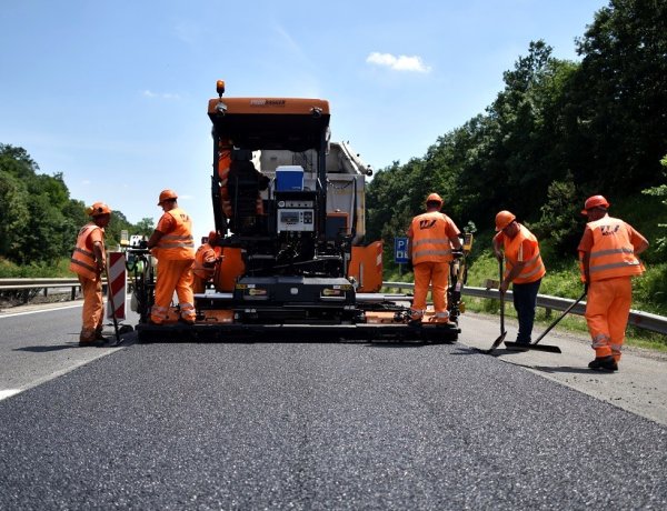 Szombat déltől vasárnap délig átmenetileg szünetelnek a Magyar Közút online szolgáltatásai