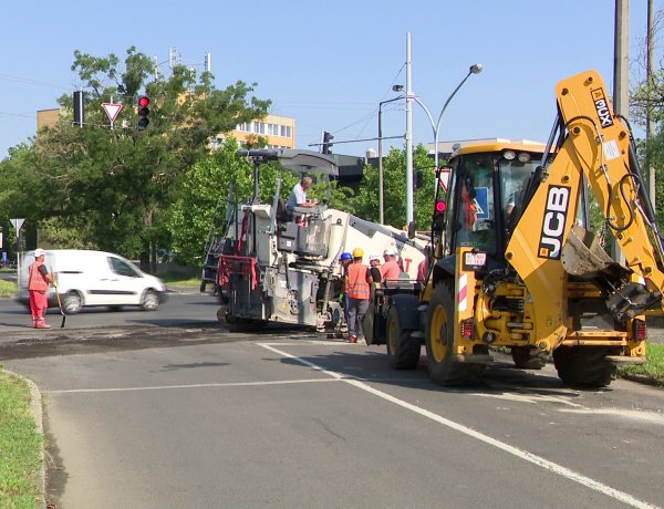 Útfelújítás – 15 helyszínen dolgozik a NYÍRVV