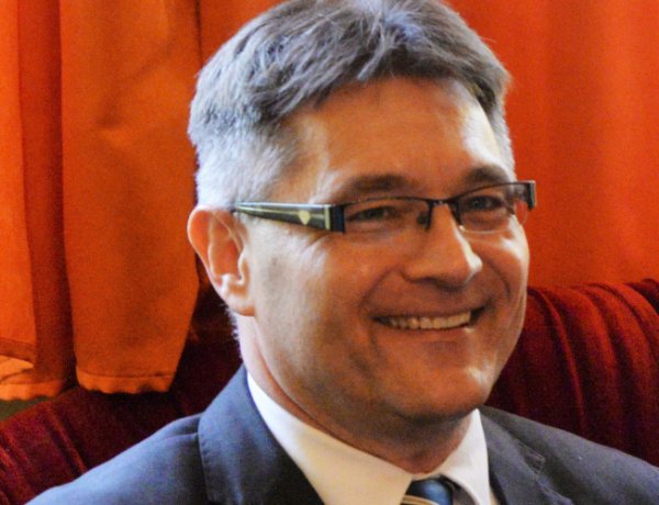  Képviselői sorozat:  4. választókerület: Smidt Ferenc - Bemutatkoznak a közgyűlés egyéni mandátumos tagjai