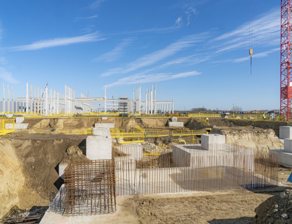 Óriási kormánytámogatás a Nyíregyházi Ipari Park fejlesztésére: a bővítéséhez közel 138 milliárd forintot kap a város!