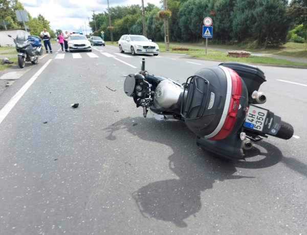 Motorozni jött Magyarországra, több csontja összetört