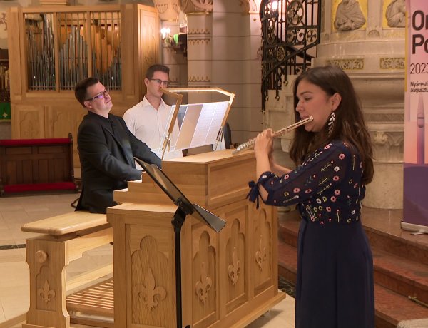 Fuvolás Álmok az OrgonaPonton