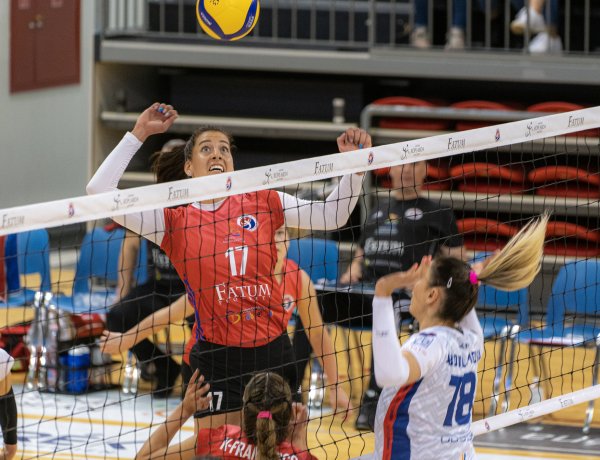 Bajnokik és nemzetközi kupameccs