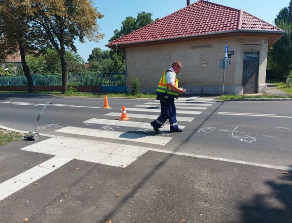 Súlyosan megsérült a rolleres gyermek