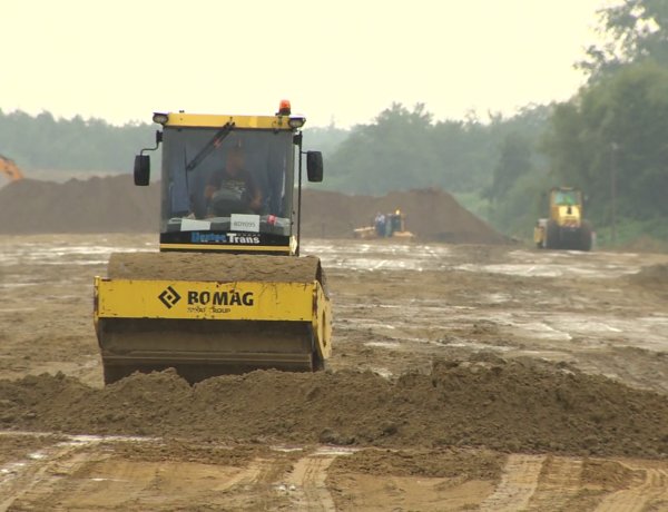 Út Románia felé – Jó ütemben halad az M49-es gyorsforgalmi út építése
